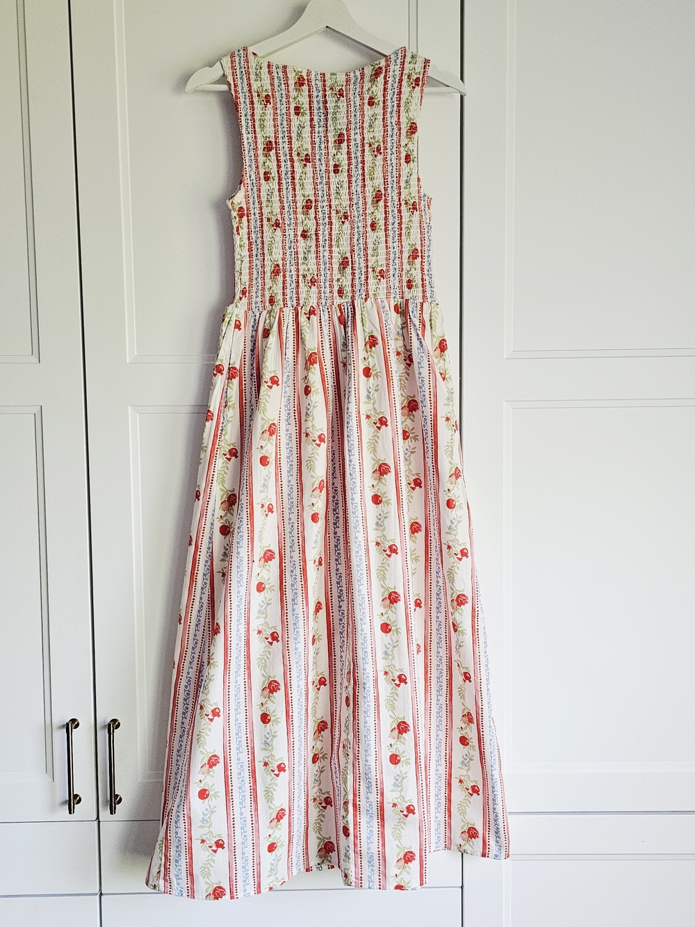 Caroline Constas Cosima Nap Maxi Dress (Hill House Home) pomegrante Smocked NWT - Picture 6 of 7